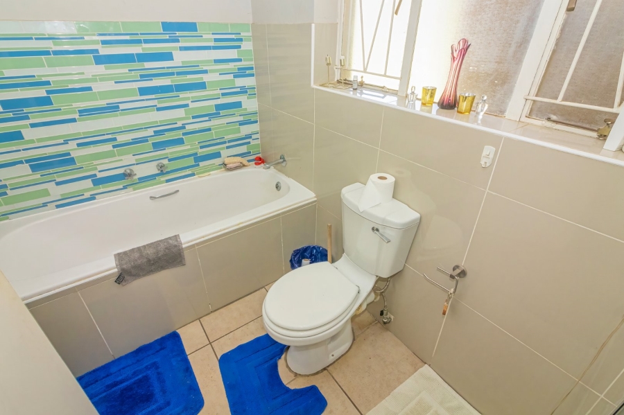 4 Bedroom Property for Sale in Wilgenhof Free State